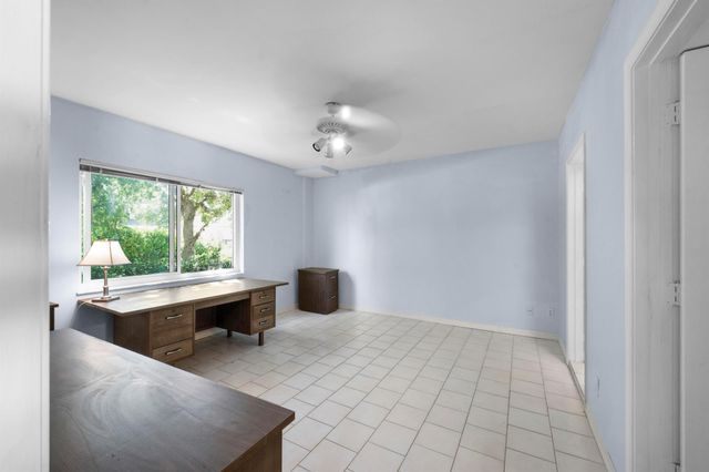1530 NE Dixie Highway, Jensen Beach, FL 34957