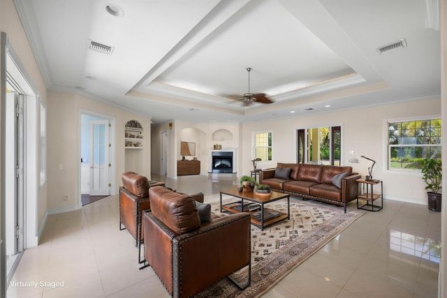 1530 NE Dixie Highway, Jensen Beach, FL 34957
