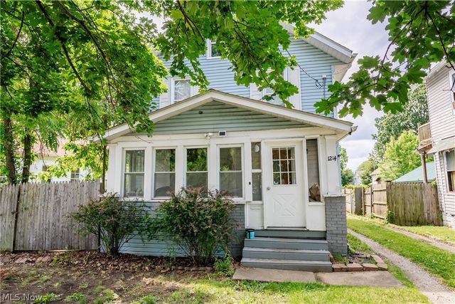 1214 W Wilbeth Road, Akron, OH 44314