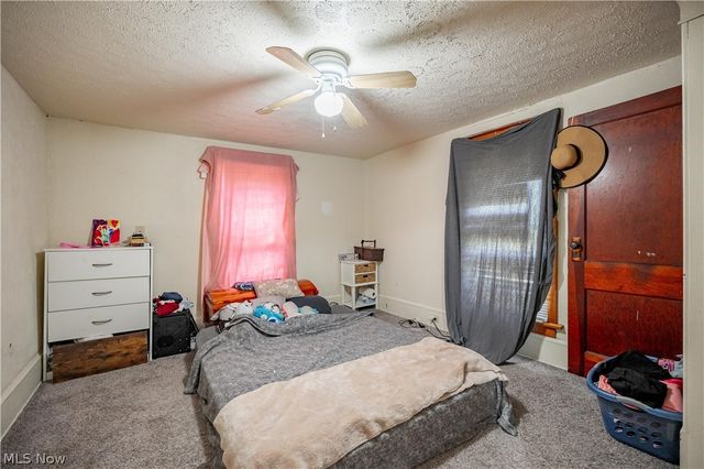 1214 W Wilbeth Road, Akron, OH 44314