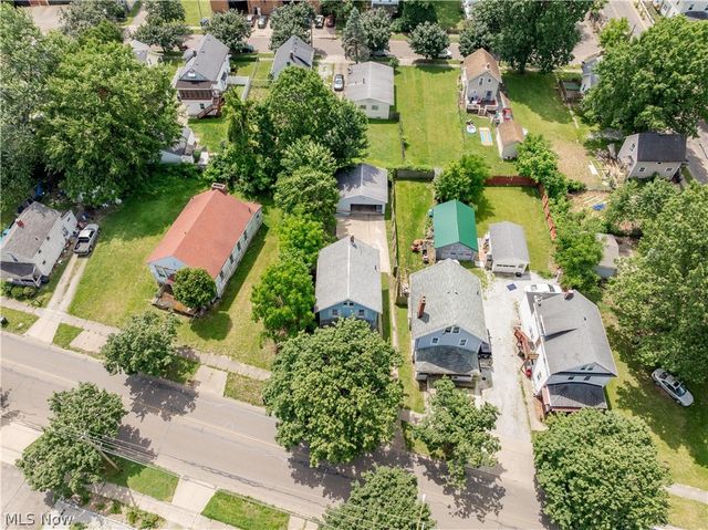1214 W Wilbeth Road, Akron, OH 44314