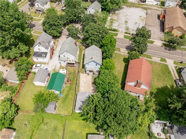 1214 W Wilbeth Road, Akron, OH 44314