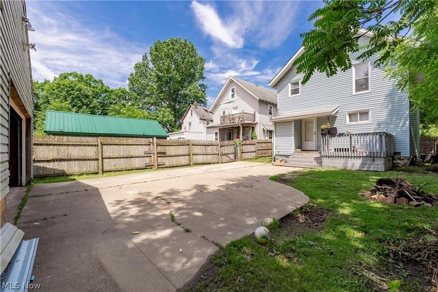 1214 W Wilbeth Road, Akron, OH 44314