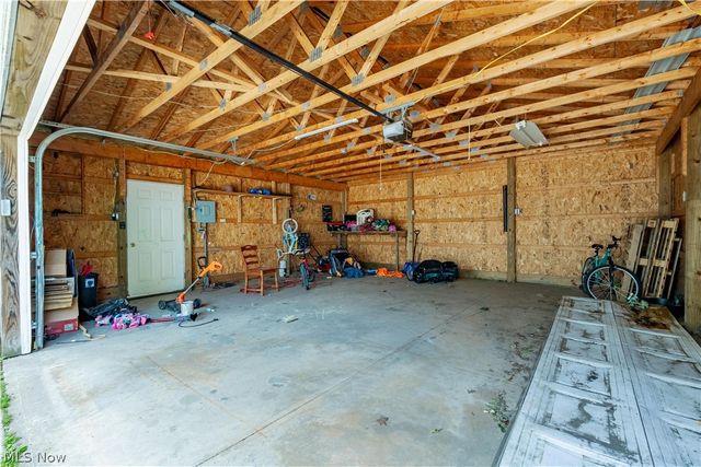 1214 W Wilbeth Road, Akron, OH 44314