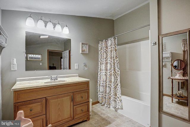 197 N RIVER DR, Pennsville, NJ 08070