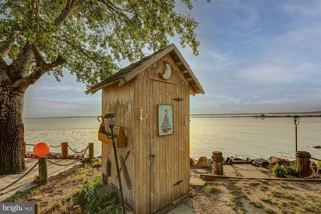 197 N RIVER DR, Pennsville, NJ 08070