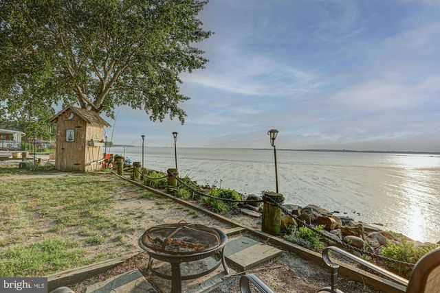 197 N RIVER DR, Pennsville, NJ 08070