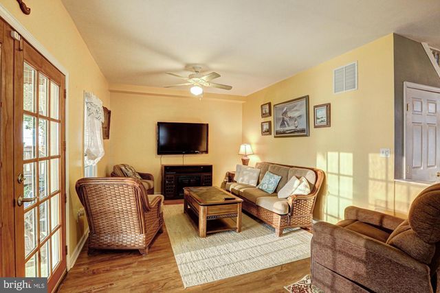197 N RIVER DR, Pennsville, NJ 08070
