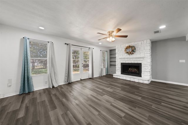 2128 Sunnydell Drive, Waco, TX 76711