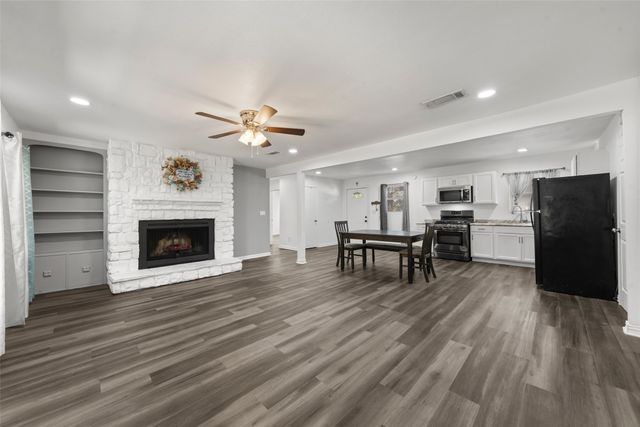 2128 Sunnydell Drive, Waco, TX 76711