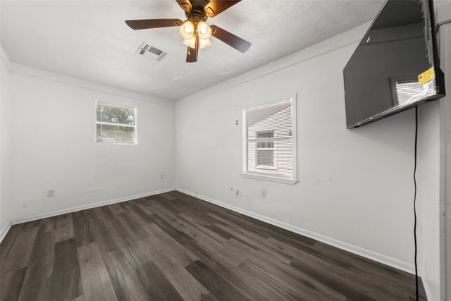 2128 Sunnydell Drive, Waco, TX 76711