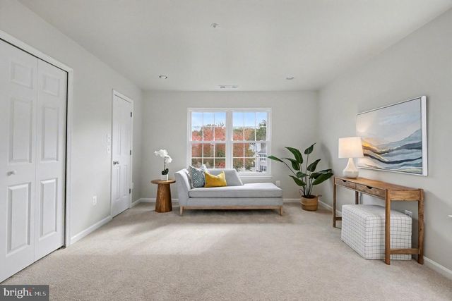 2000 CHITA CT, Temple Hills, MD 20748