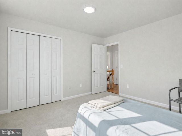 2000 CHITA CT, Temple Hills, MD 20748