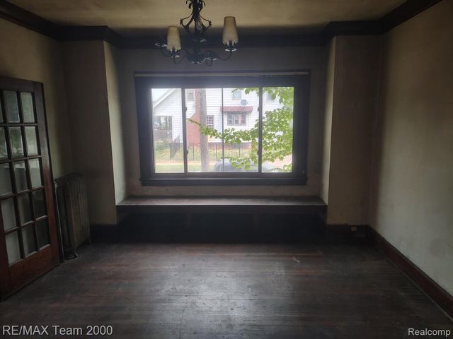 5501 Pacific Street, Detroit, MI 48204