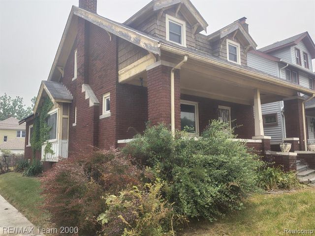 5501 Pacific Street, Detroit, MI 48204
