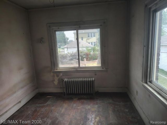 5501 Pacific Street, Detroit, MI 48204