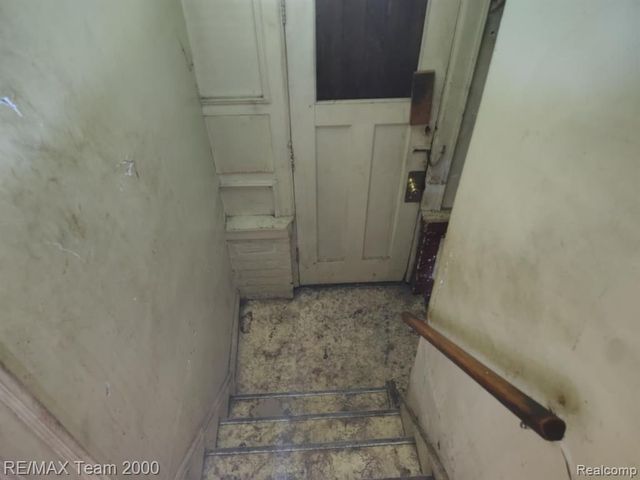 5501 Pacific Street, Detroit, MI 48204