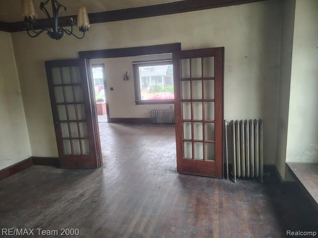 5501 Pacific Street, Detroit, MI 48204