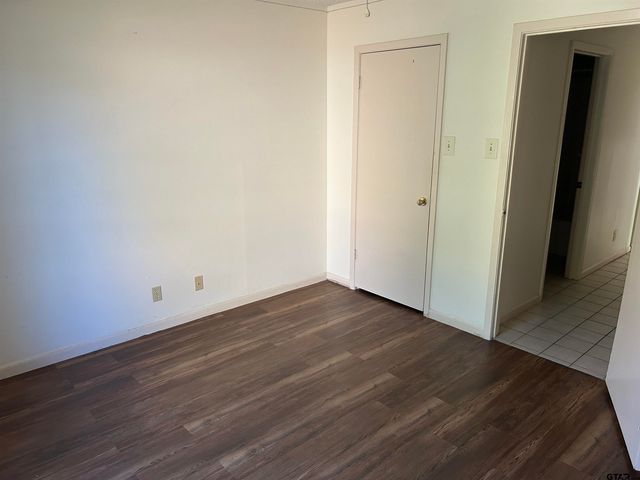7312 Hollyoak Dr., Tyler, TX 75703