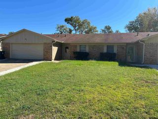 7312 Hollyoak Dr., Tyler, TX 75703