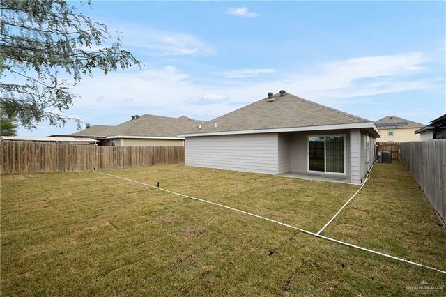 1607 Las Palmas Avenue, Hidalgo, TX 78557