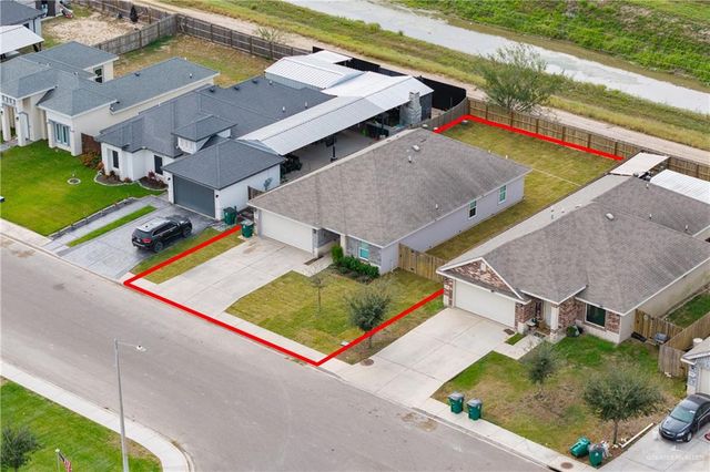 1607 Las Palmas Avenue, Hidalgo, TX 78557