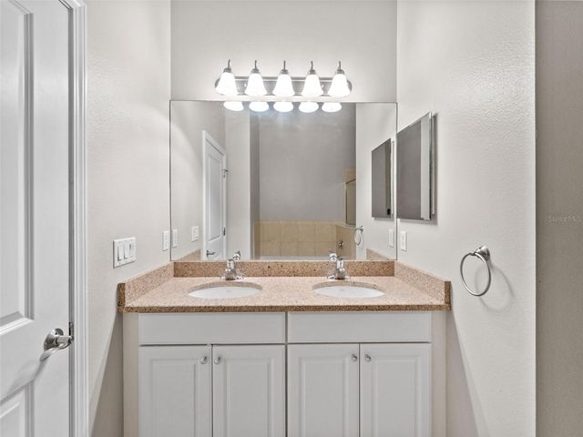 6222 HADLEY COMMONS DRIVE, Riverview, FL 33578