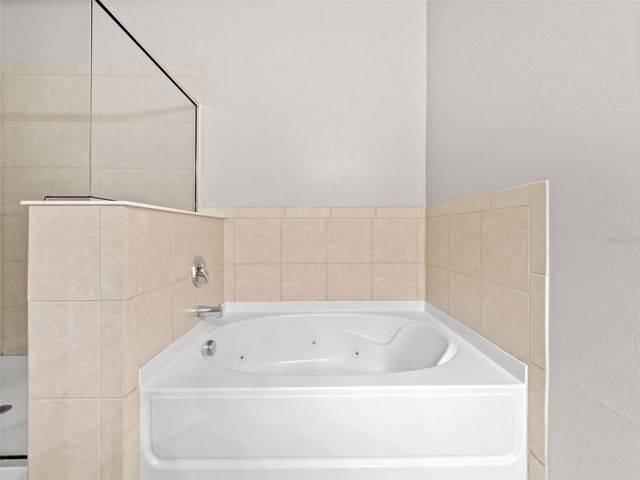 6222 HADLEY COMMONS DRIVE, Riverview, FL 33578