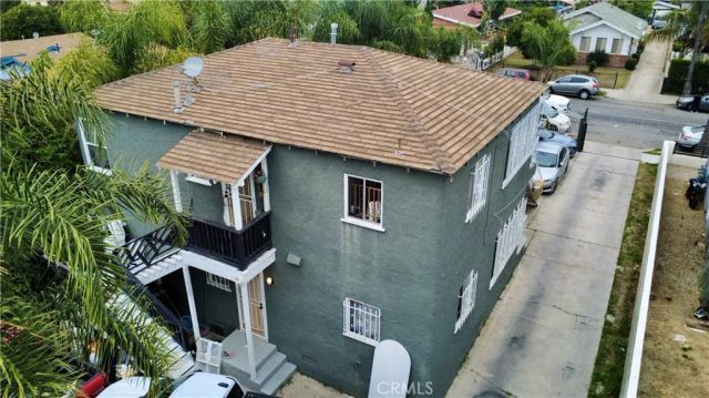 840 W 81st, Los Angeles, CA 90044