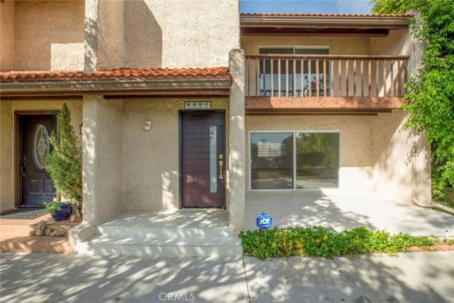 9512 Via Venezia, Burbank, CA 91504
