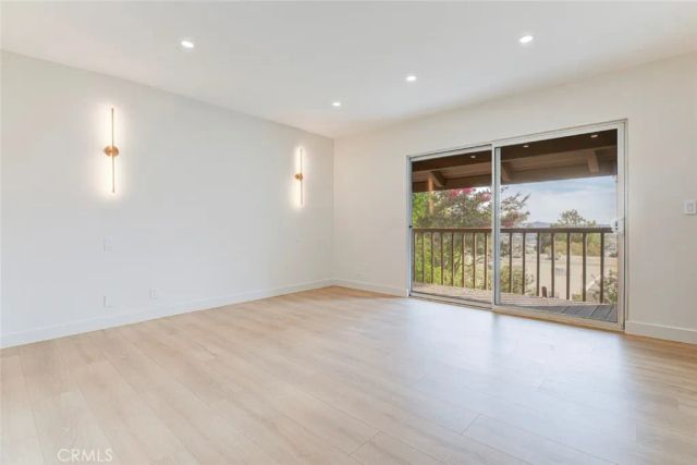 9512 Via Venezia, Burbank, CA 91504