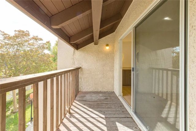 9512 Via Venezia, Burbank, CA 91504