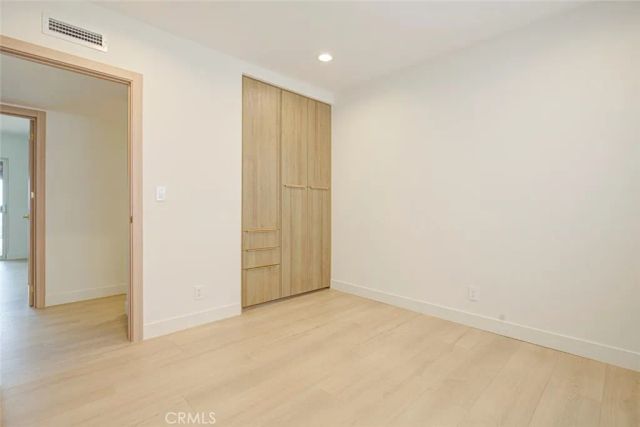 9512 Via Venezia, Burbank, CA 91504