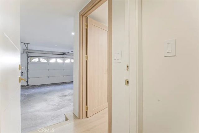 9512 Via Venezia, Burbank, CA 91504