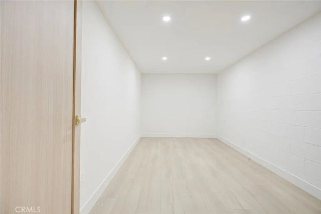 9512 Via Venezia, Burbank, CA 91504