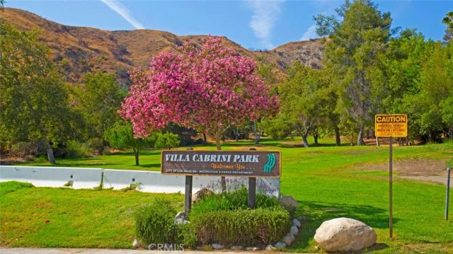 9512 Via Venezia, Burbank, CA 91504