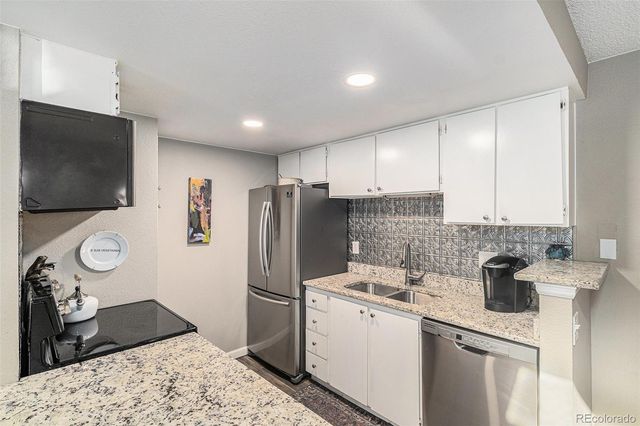 3484 S Eagle Street 201, Aurora, CO 80014