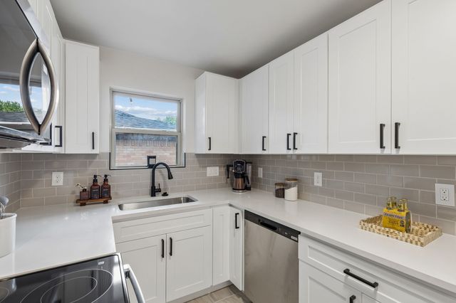 1429 Buena Vista Street, Mesquite, TX 75149