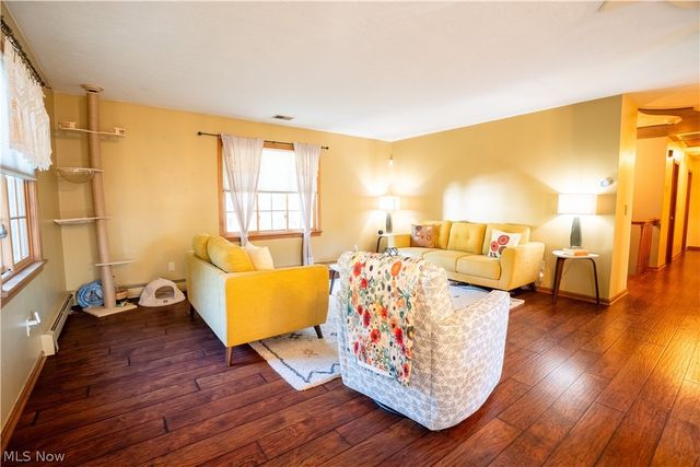 110 Berkshire Road, Elyria, OH 44035