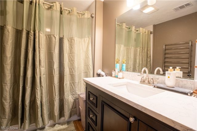 110 Berkshire Road, Elyria, OH 44035