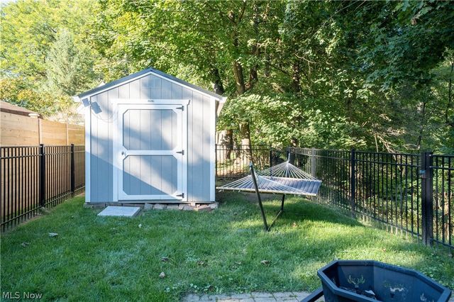 110 Berkshire Road, Elyria, OH 44035