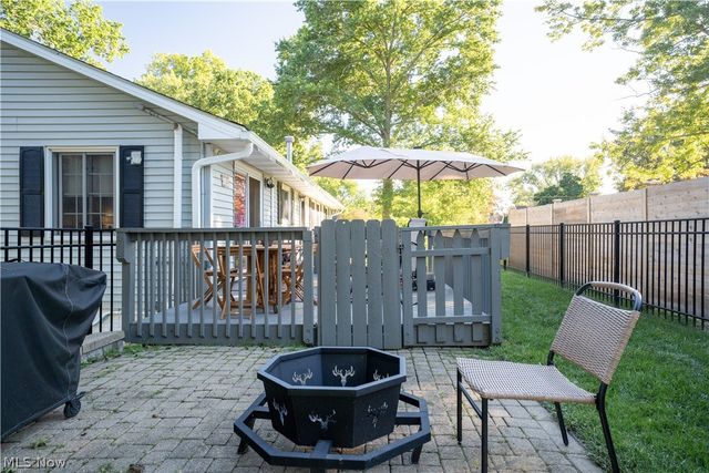 110 Berkshire Road, Elyria, OH 44035