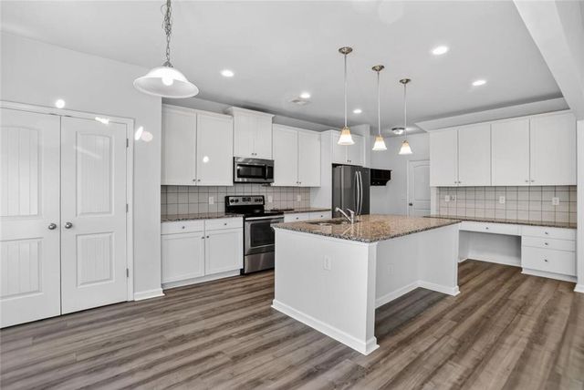 118 Celebration Song, Canton, GA 30114