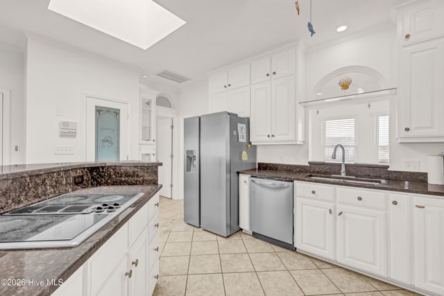 709 Ocean Boulevard, Holly Ridge, NC 28445