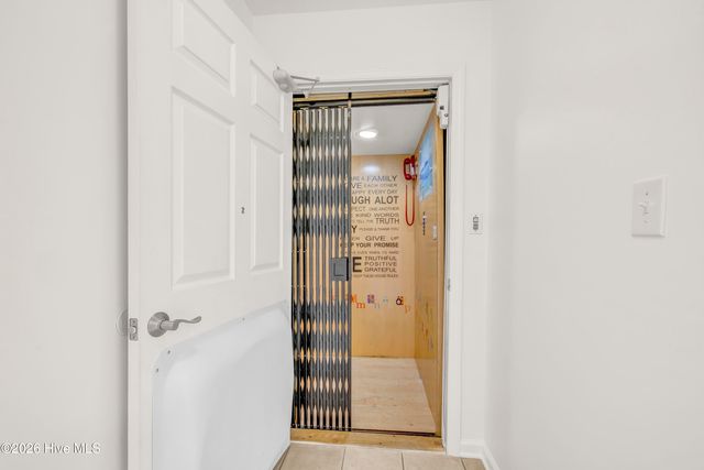 709 Ocean Boulevard, Holly Ridge, NC 28445