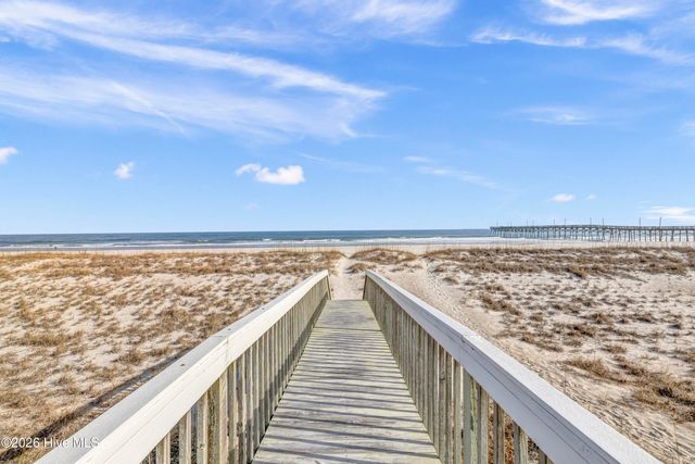 709 Ocean Boulevard, Holly Ridge, NC 28445