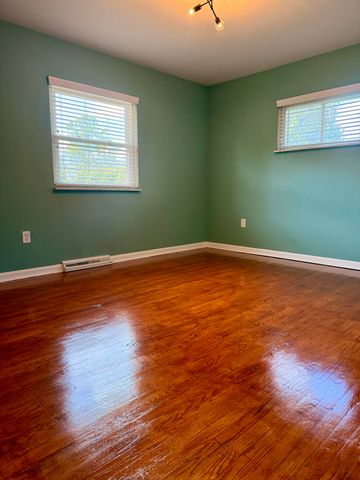 428 Fort Henry Drive, Fort Wright, KY 41011