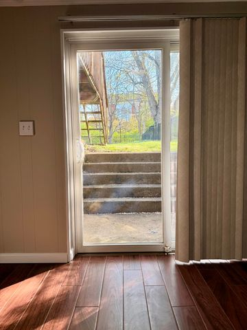 428 Fort Henry Drive, Fort Wright, KY 41011