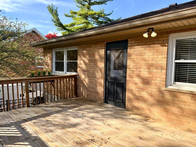 428 Fort Henry Drive, Fort Wright, KY 41011