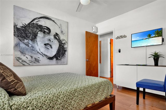 2615 SW 34th Ct, Miami, FL 33133